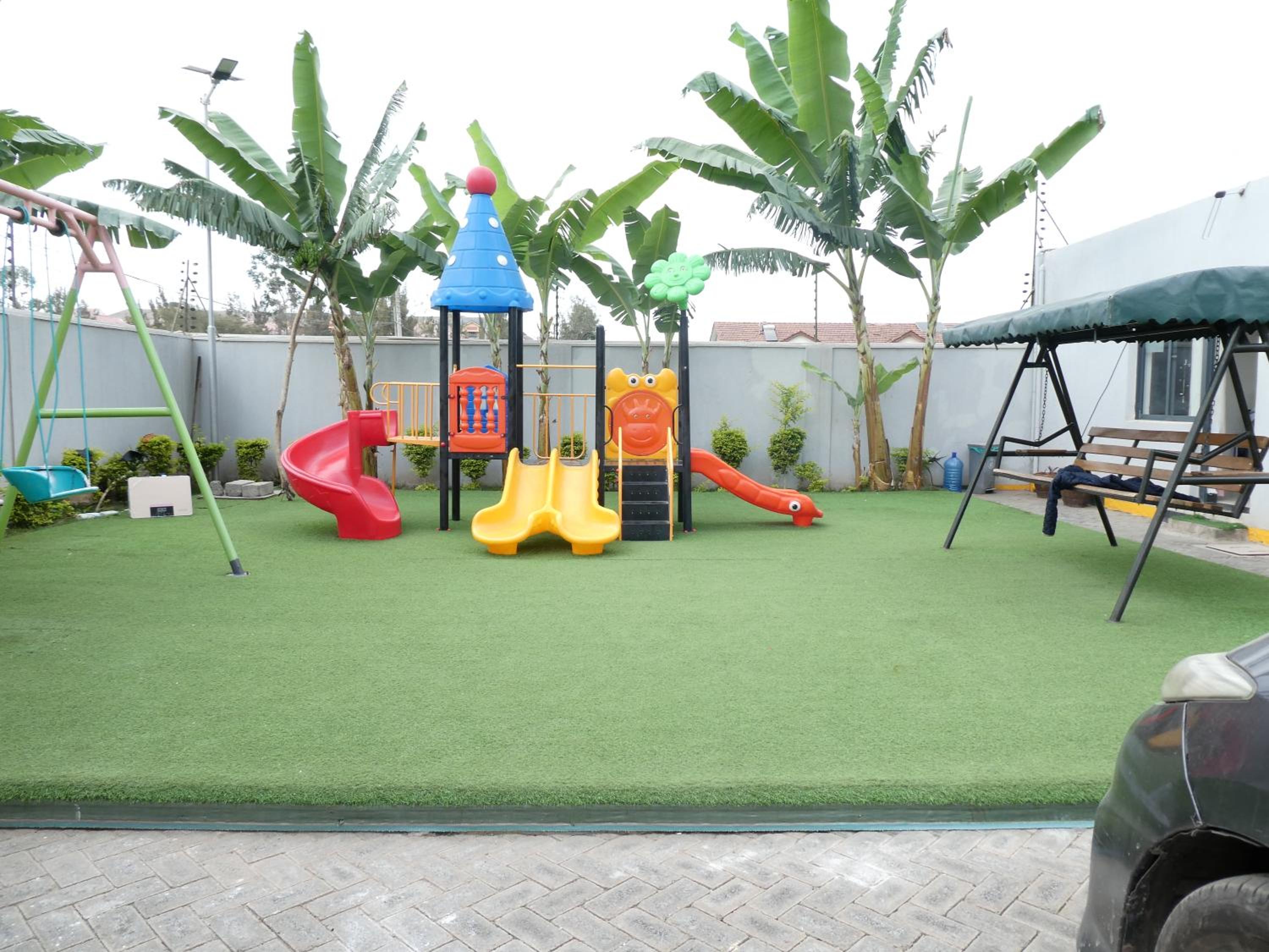 Valentines King Studio, Syokimau view 4