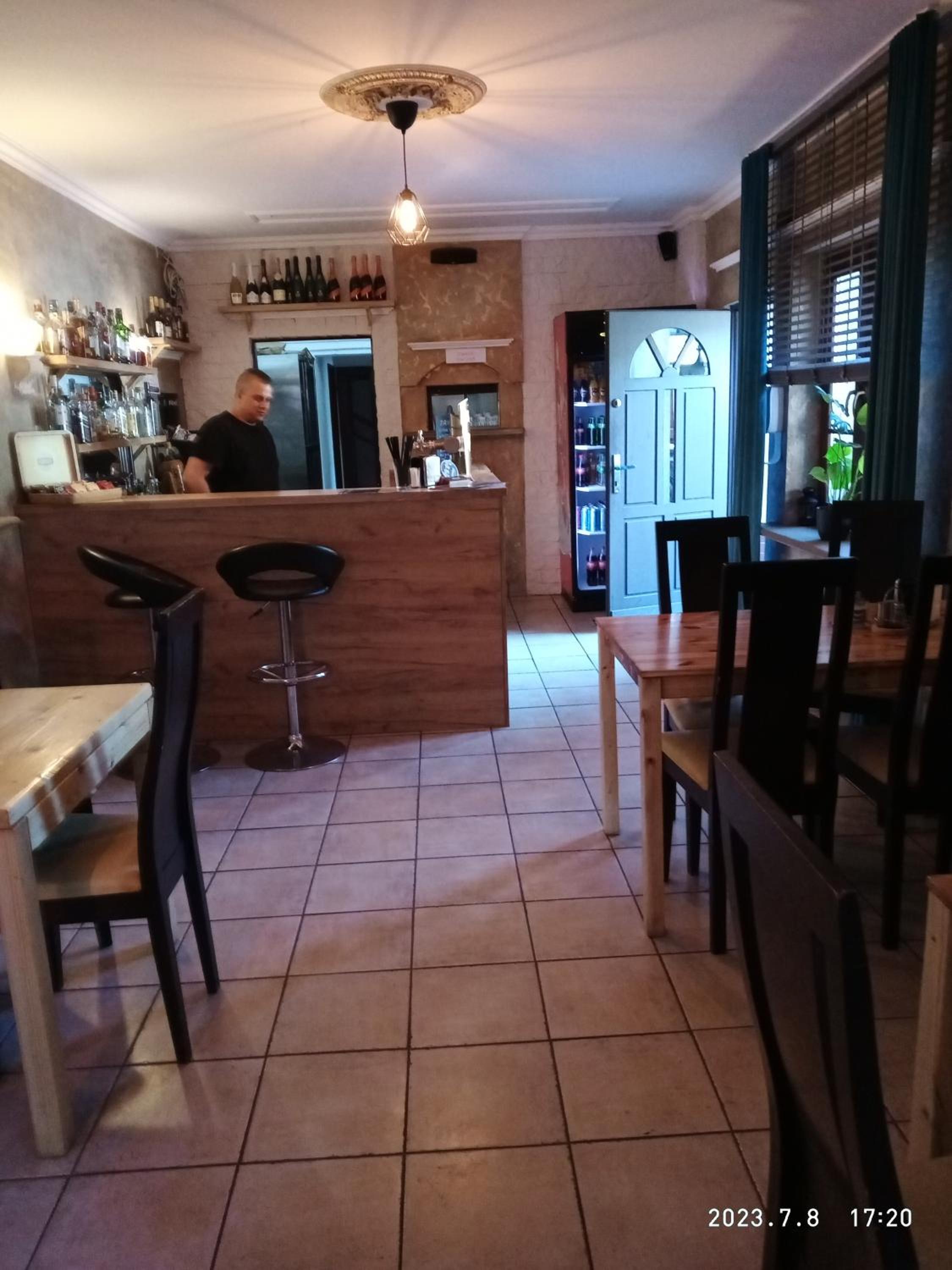 Photo 21