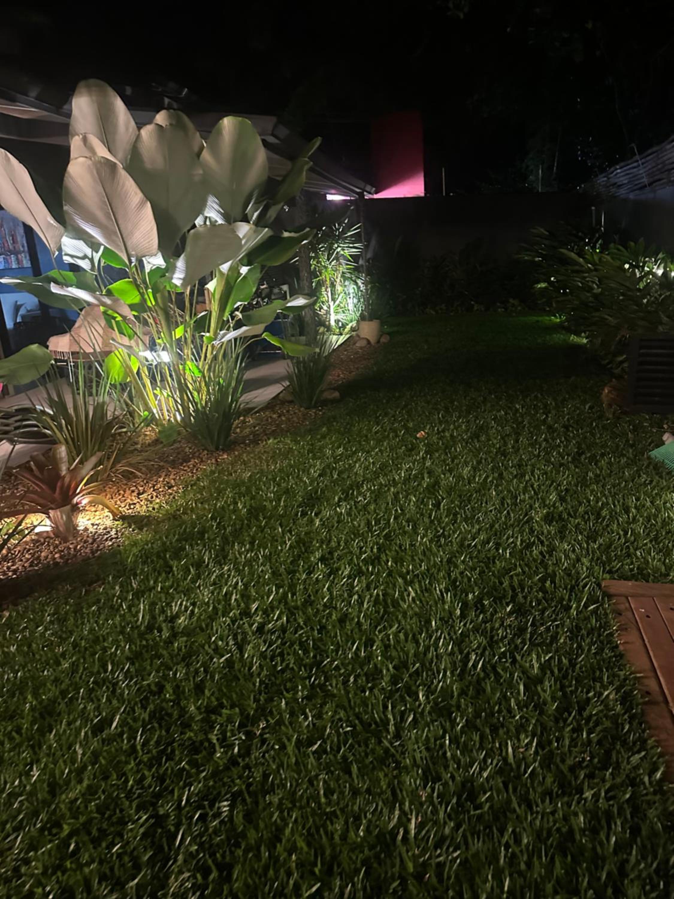 Casa térrea com acessibilidade em Juquehy com piscina climatizada e hidromassagem