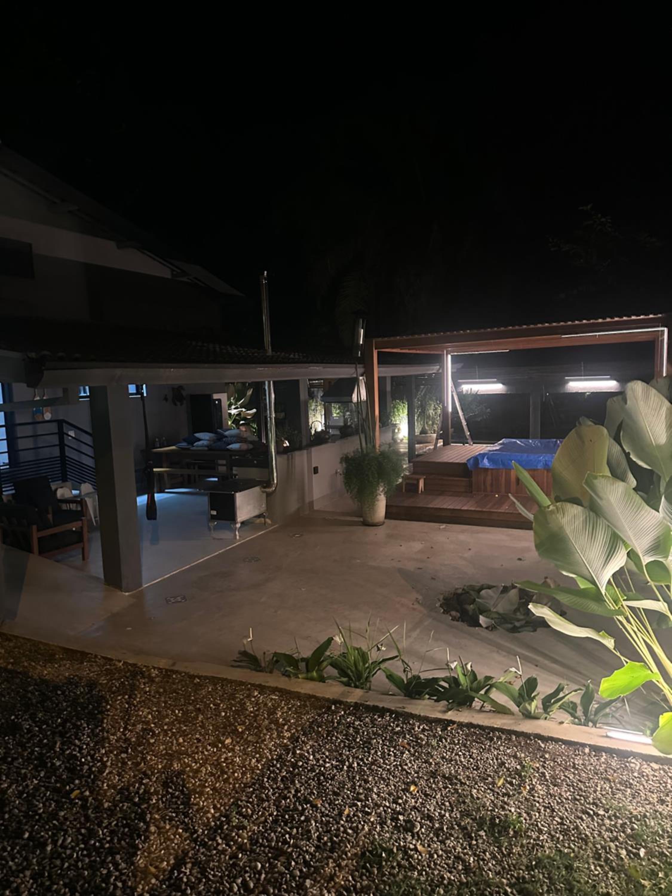 Casa térrea com acessibilidade em Juquehy com piscina climatizada e hidromassagem