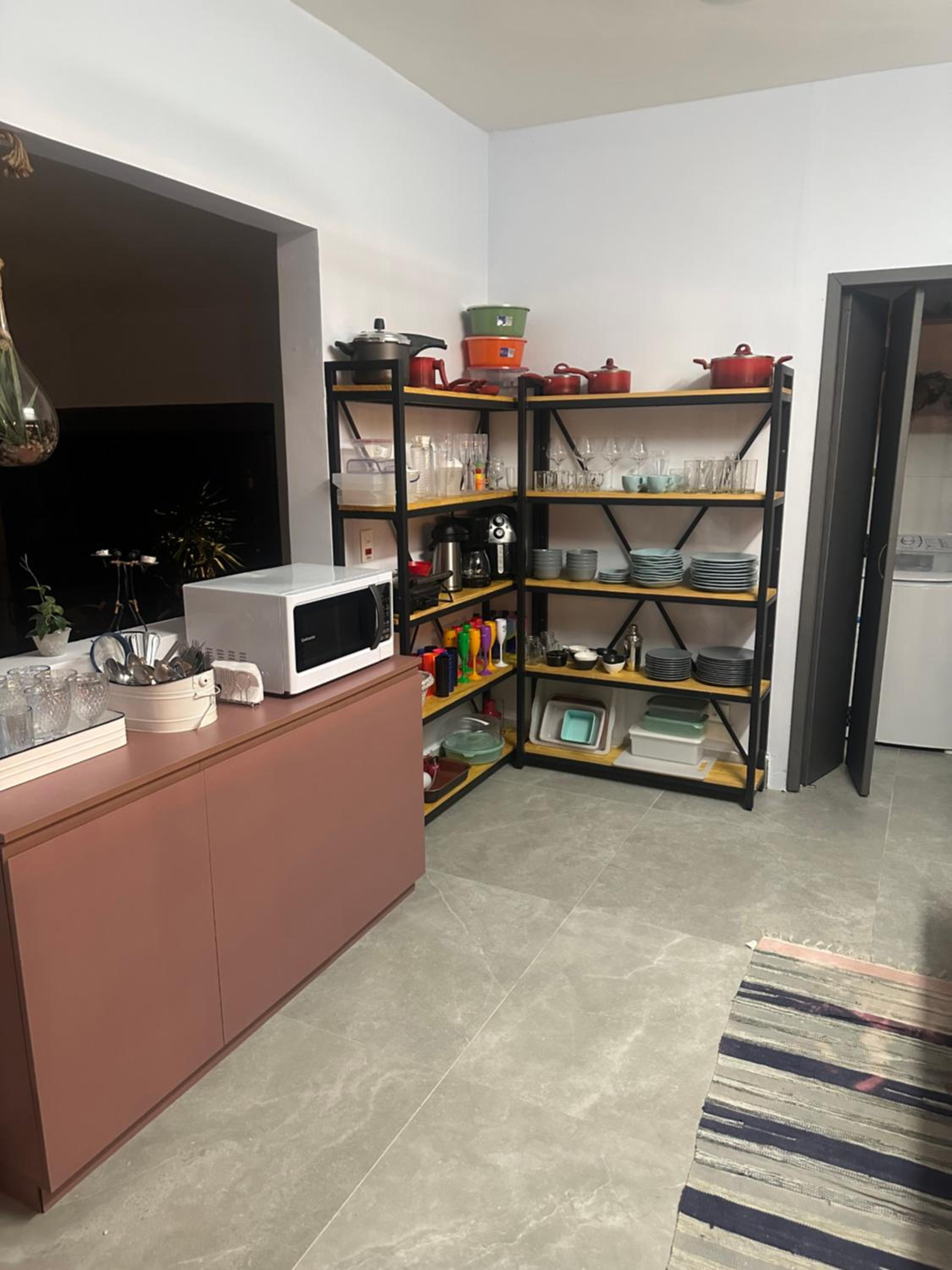 Casa térrea com acessibilidade em Juquehy com piscina climatizada e hidromassagem