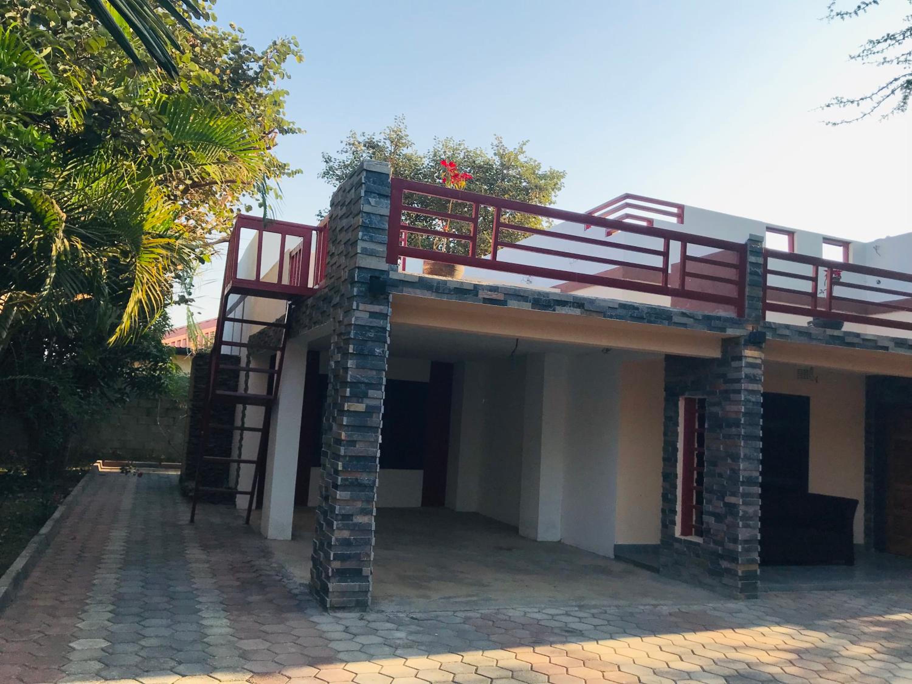 Batoka Apartments