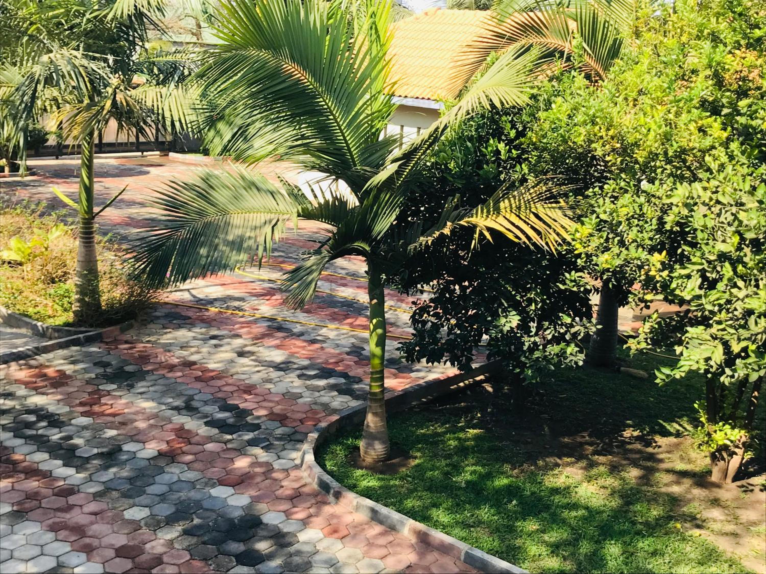 Batoka Apartments