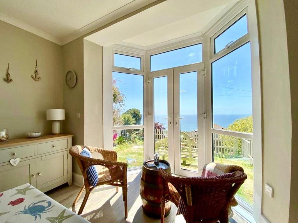 83 Gills Cliff Road view 3
