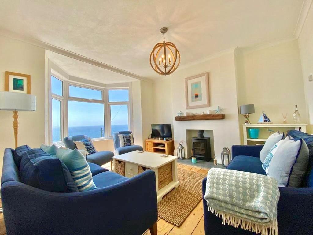 83 Gills Cliff Road view 5