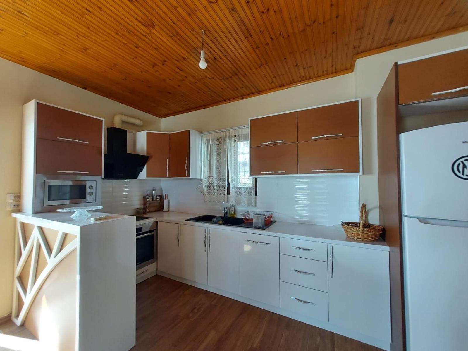 July Seaview Apartments