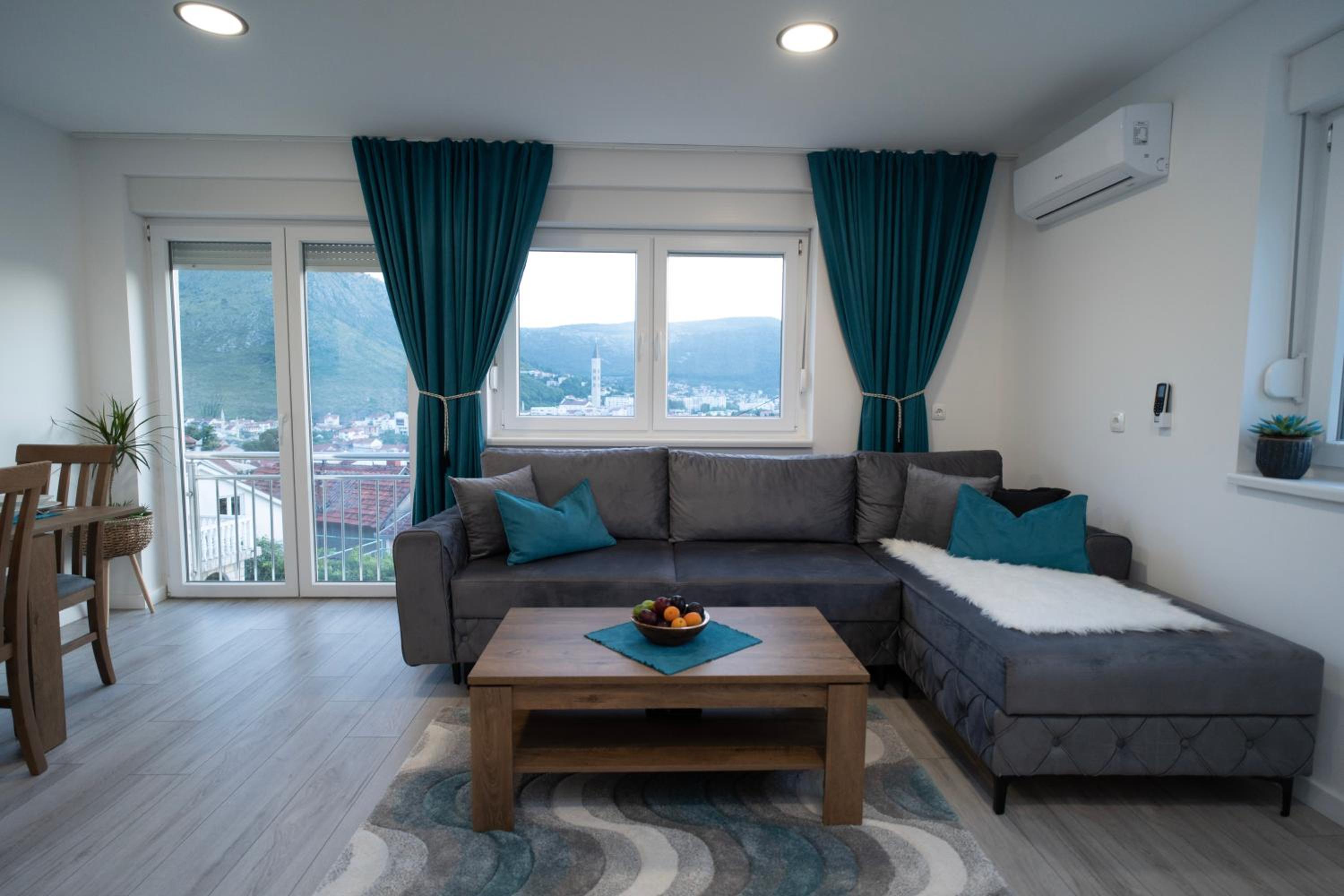 Sunset View Apartments