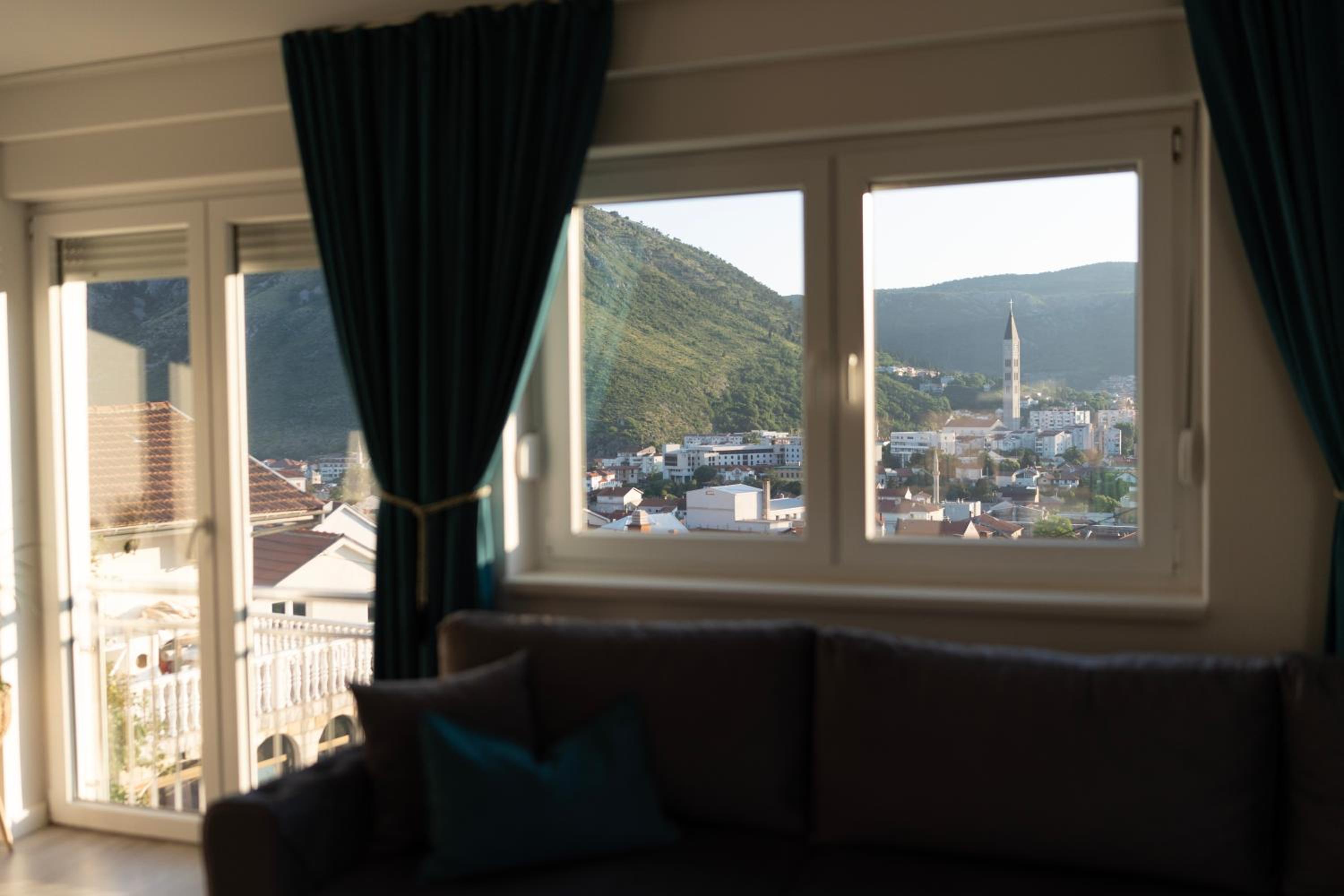 Sunset View Apartments