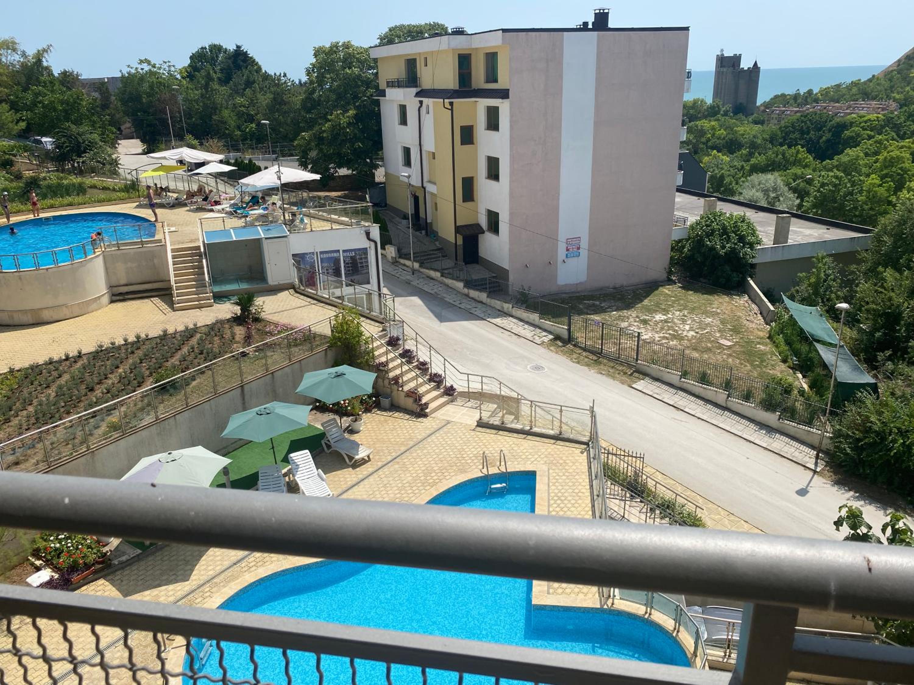 Photo 145
