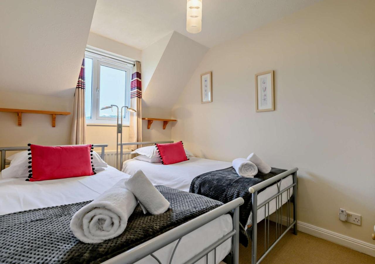 2 Bed in Padstow oc-p00183