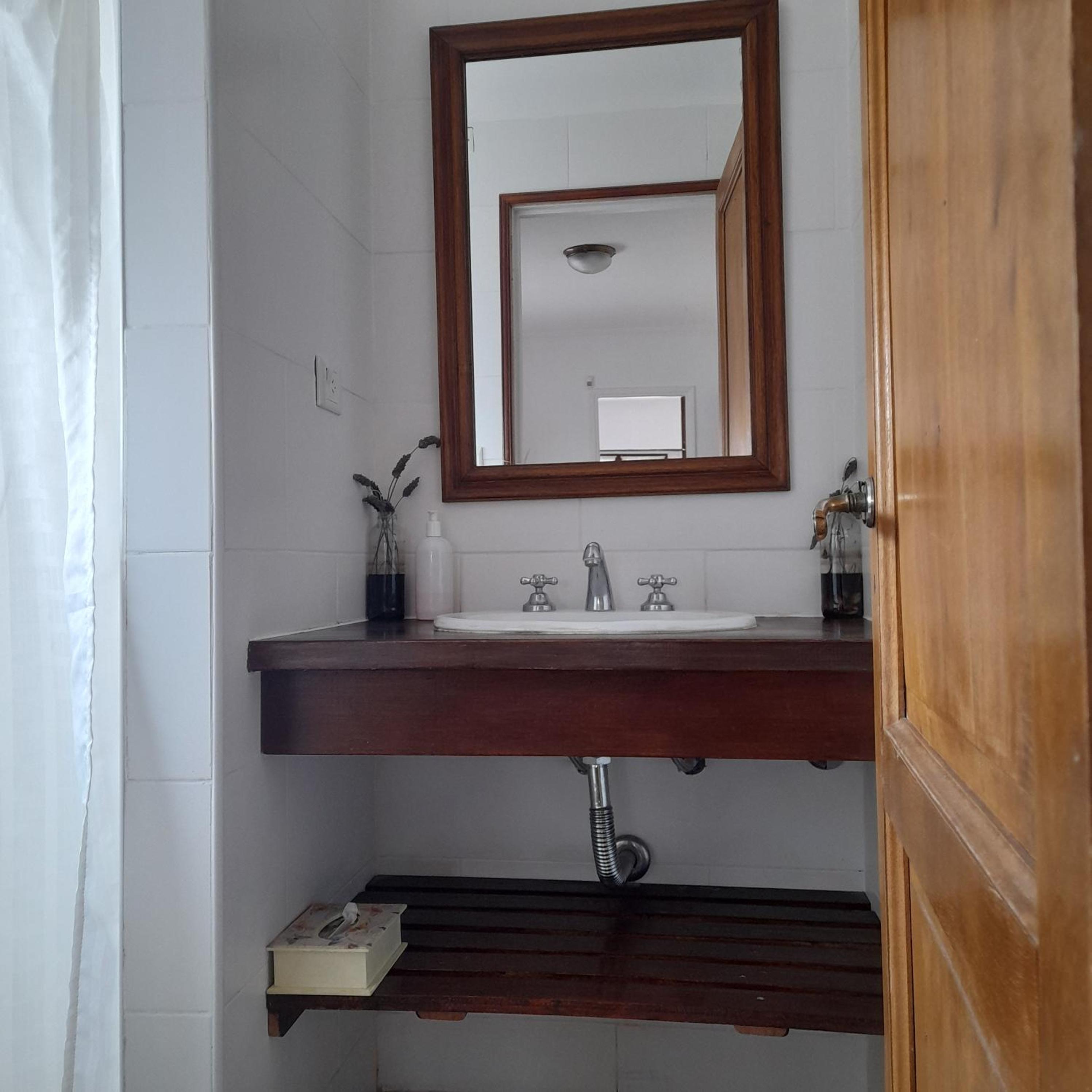 Casa barrio Los Troncos 