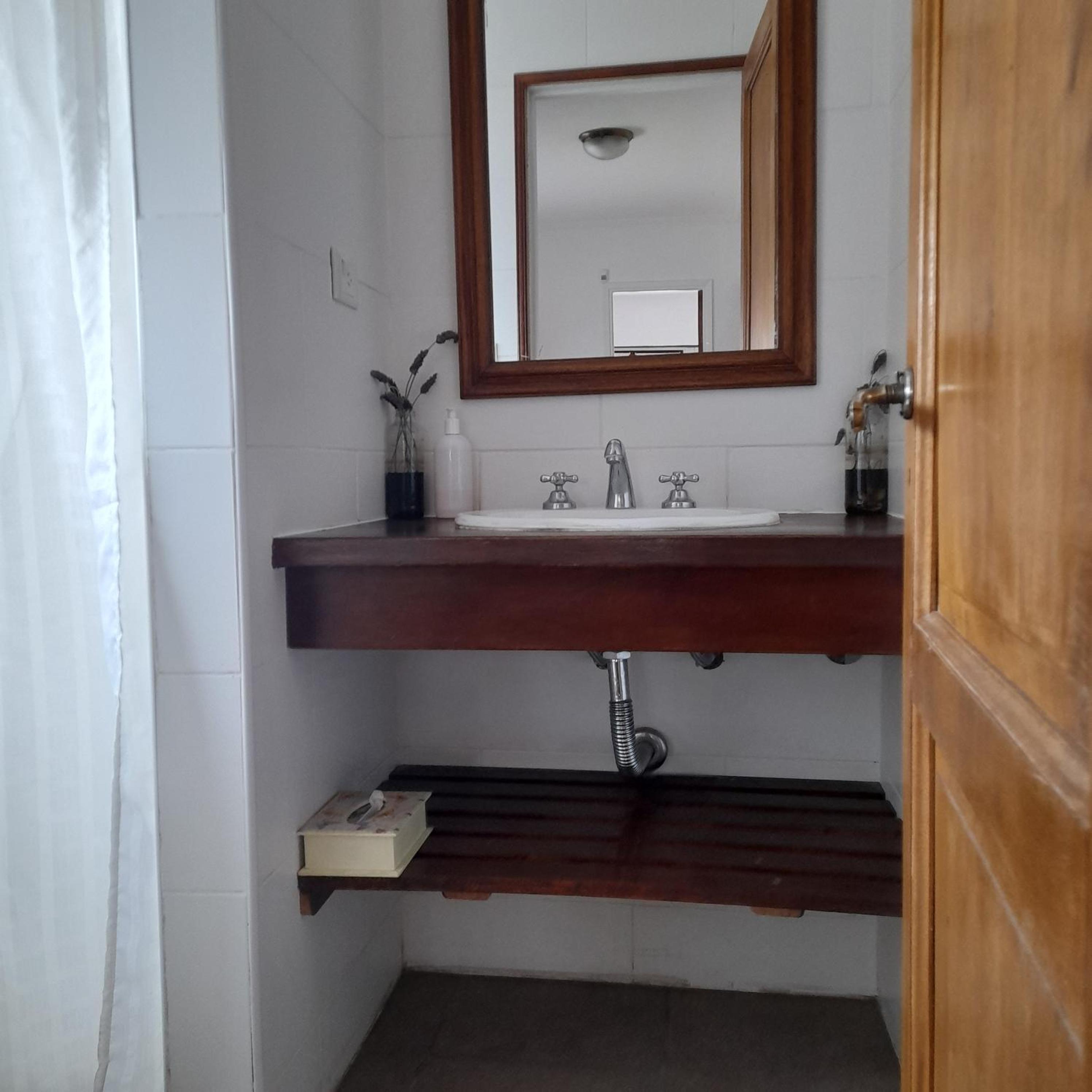 Casa barrio Los Troncos 