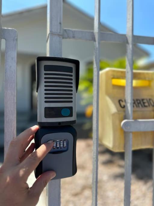 Linda e Ampla Casa Inteira Próxima ao Centro de Criciúma