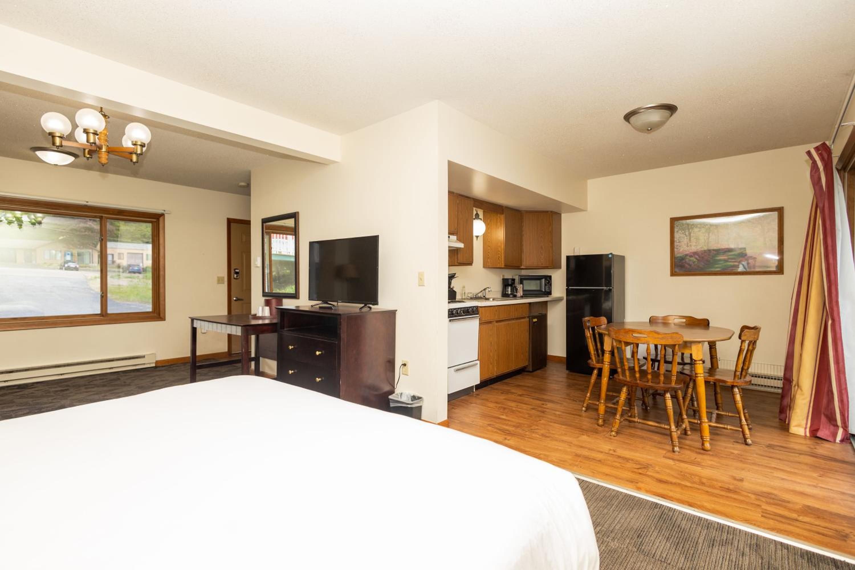 Brentwood Motor Inn