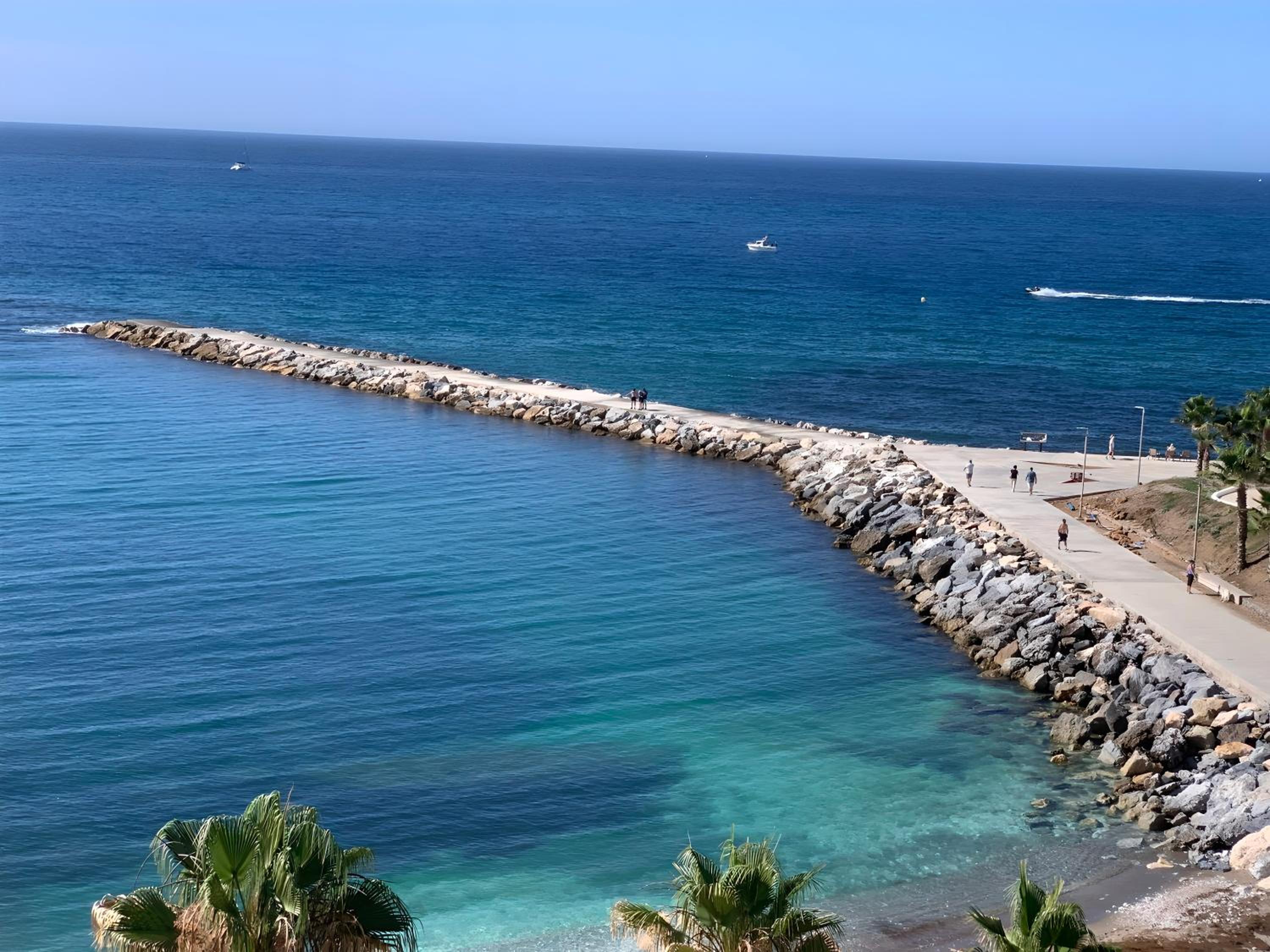 Luxury apartment Benalmadena First line