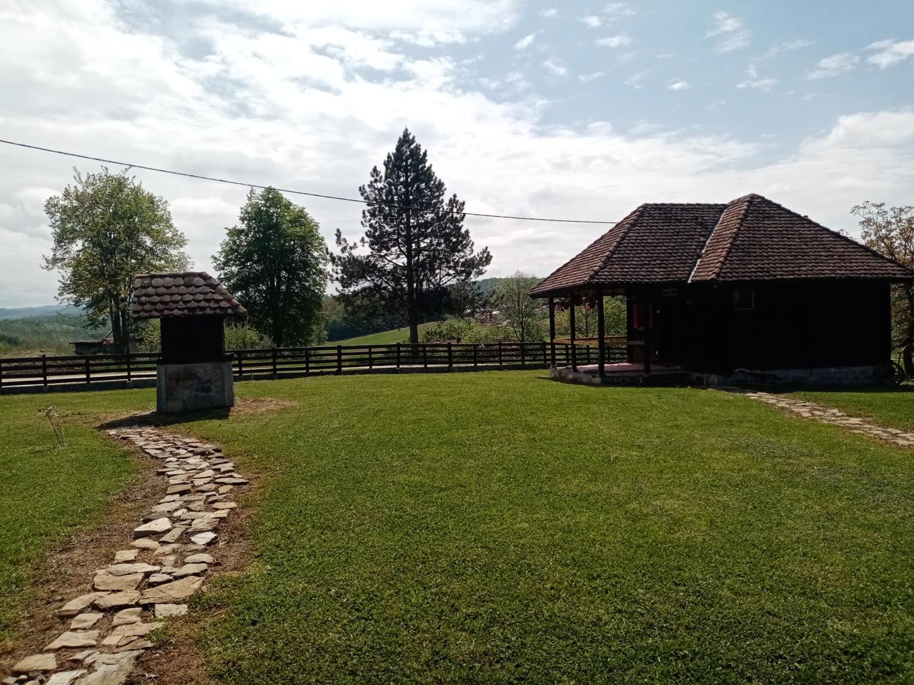 KONACI ČAKAREVIC