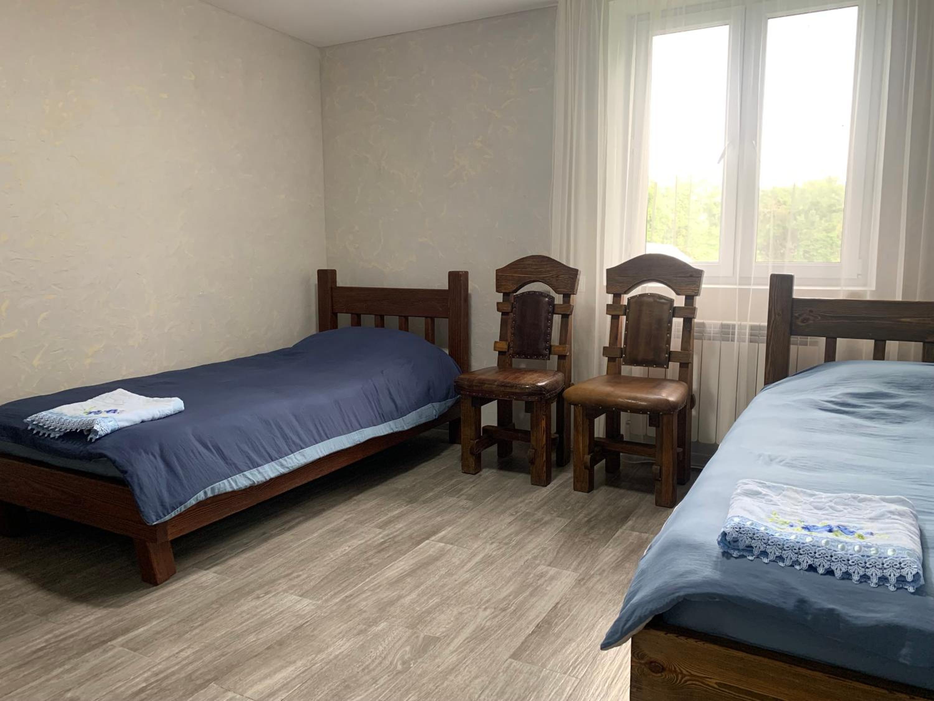 Riverside Rancho guest house
