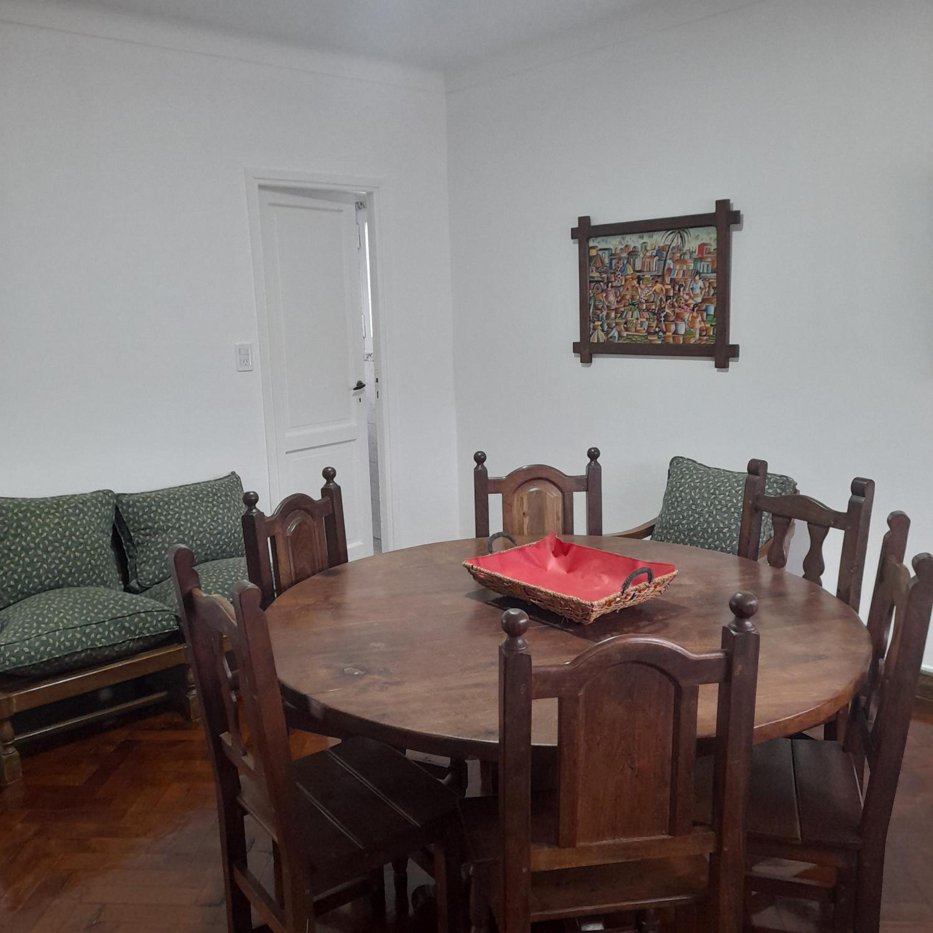 Casa barrio Los Troncos 