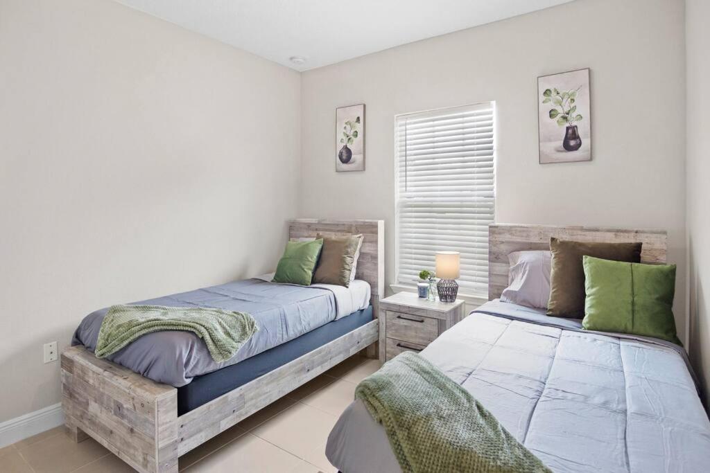 Luxury and tranquility, In the Heart of Poinciana, just 30 min from Disney! view 5