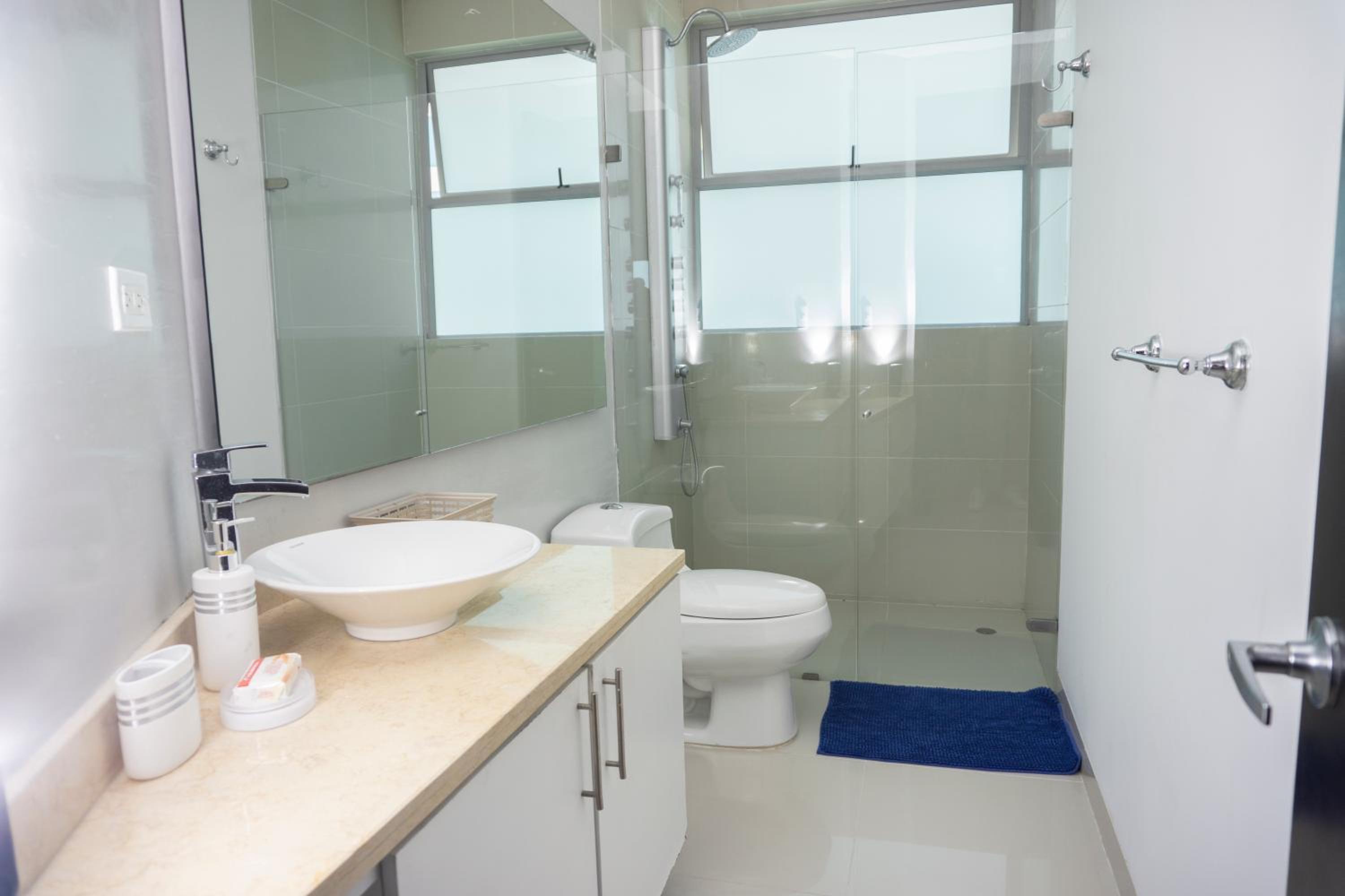 Apartamento De 3 Habitaciones En la playa - Morros Cartagena