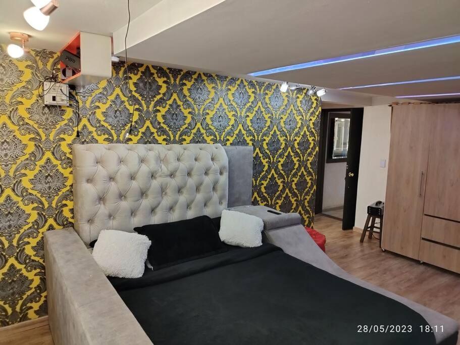 Apartamento Penthouse con Jacuzzi y Chimenea