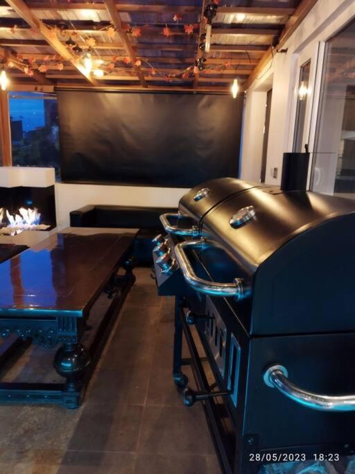 Apartamento Penthouse con Jacuzzi y Chimenea