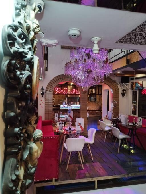 Apartamento Penthouse con Jacuzzi y Chimenea