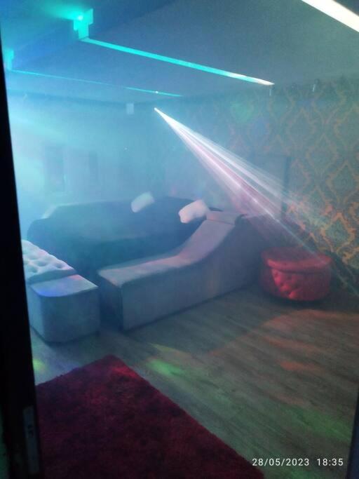 Apartamento Penthouse con Jacuzzi y Chimenea