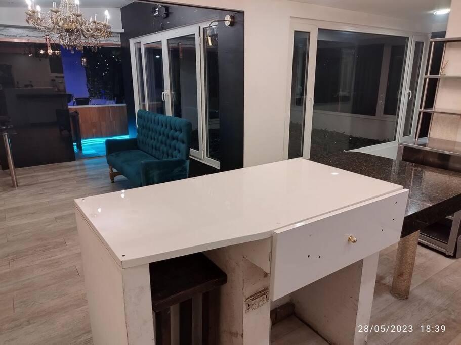 Apartamento Penthouse con Jacuzzi y Chimenea