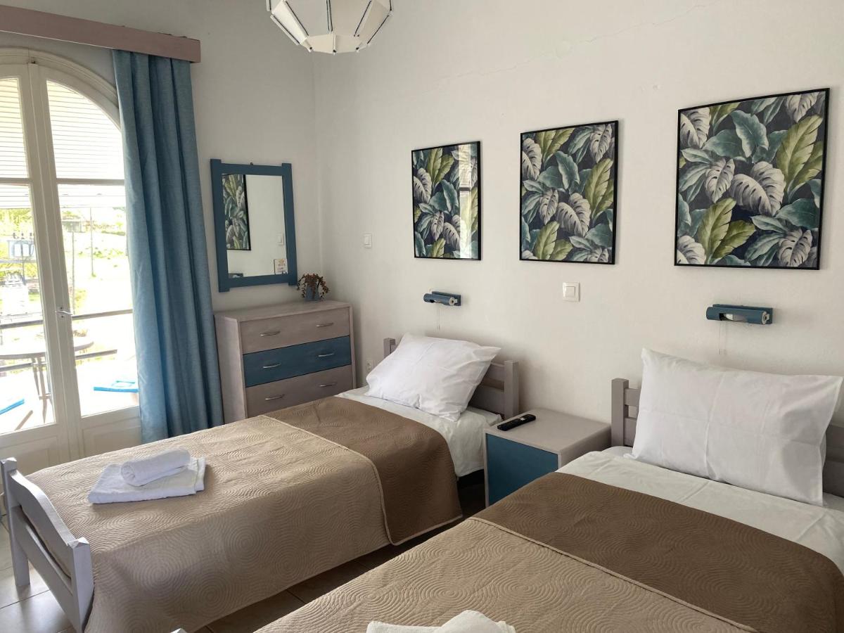 Navy Apartment with Mountain View & Private Parking photo 2