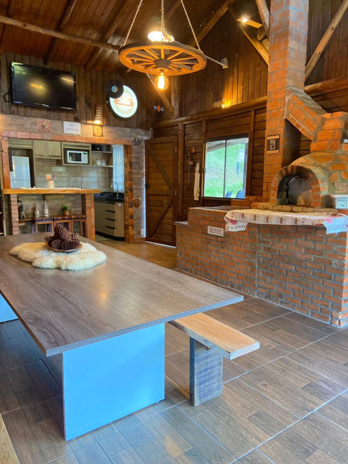 Chalé Cabana Sítio na Serra para amigos e familiares com Piscina