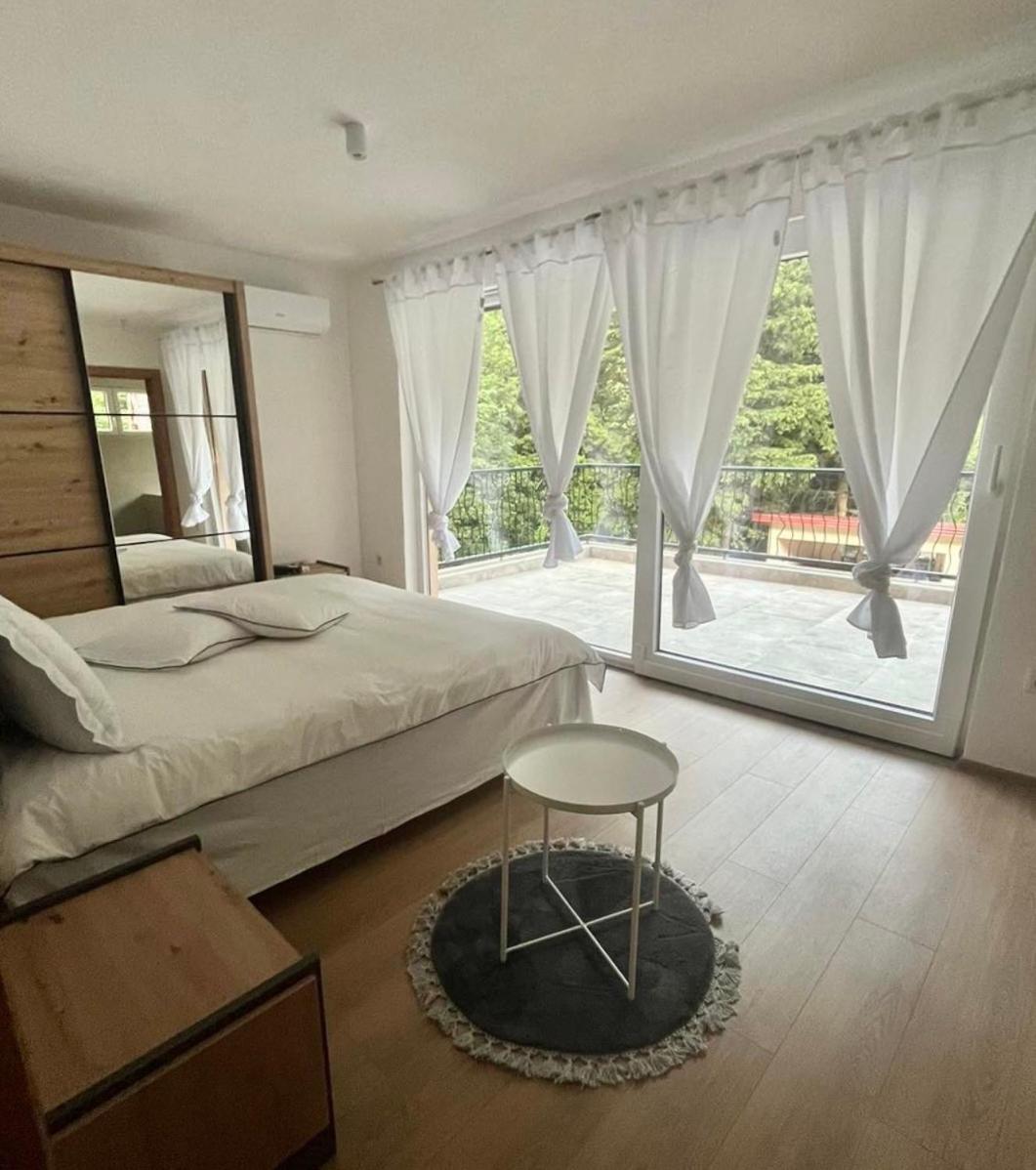 Villa Rivus - Private Family Retreat near Sarajevo