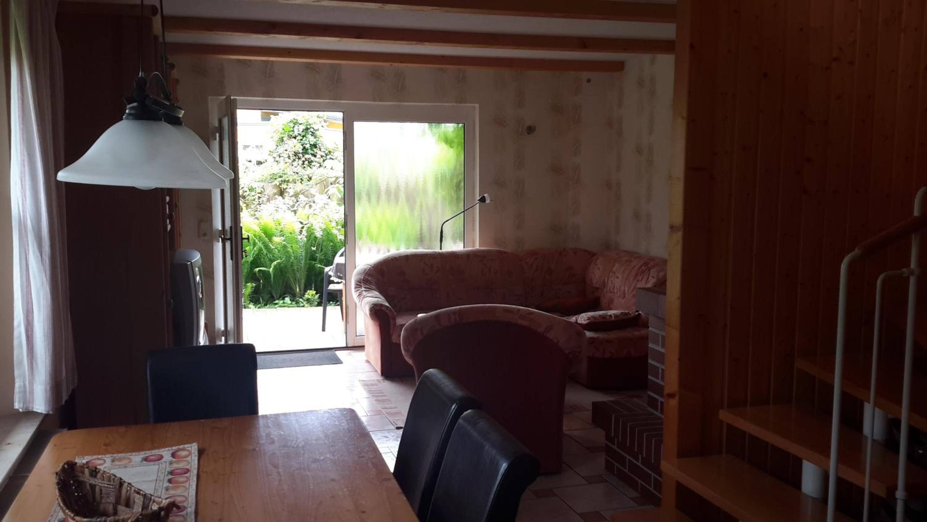 Ferienhaus Eulenhaus im urigen Garten