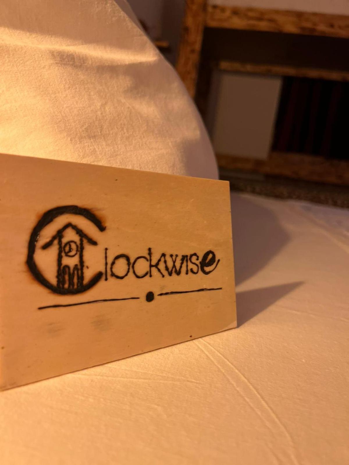 Clockwise GuestRooms