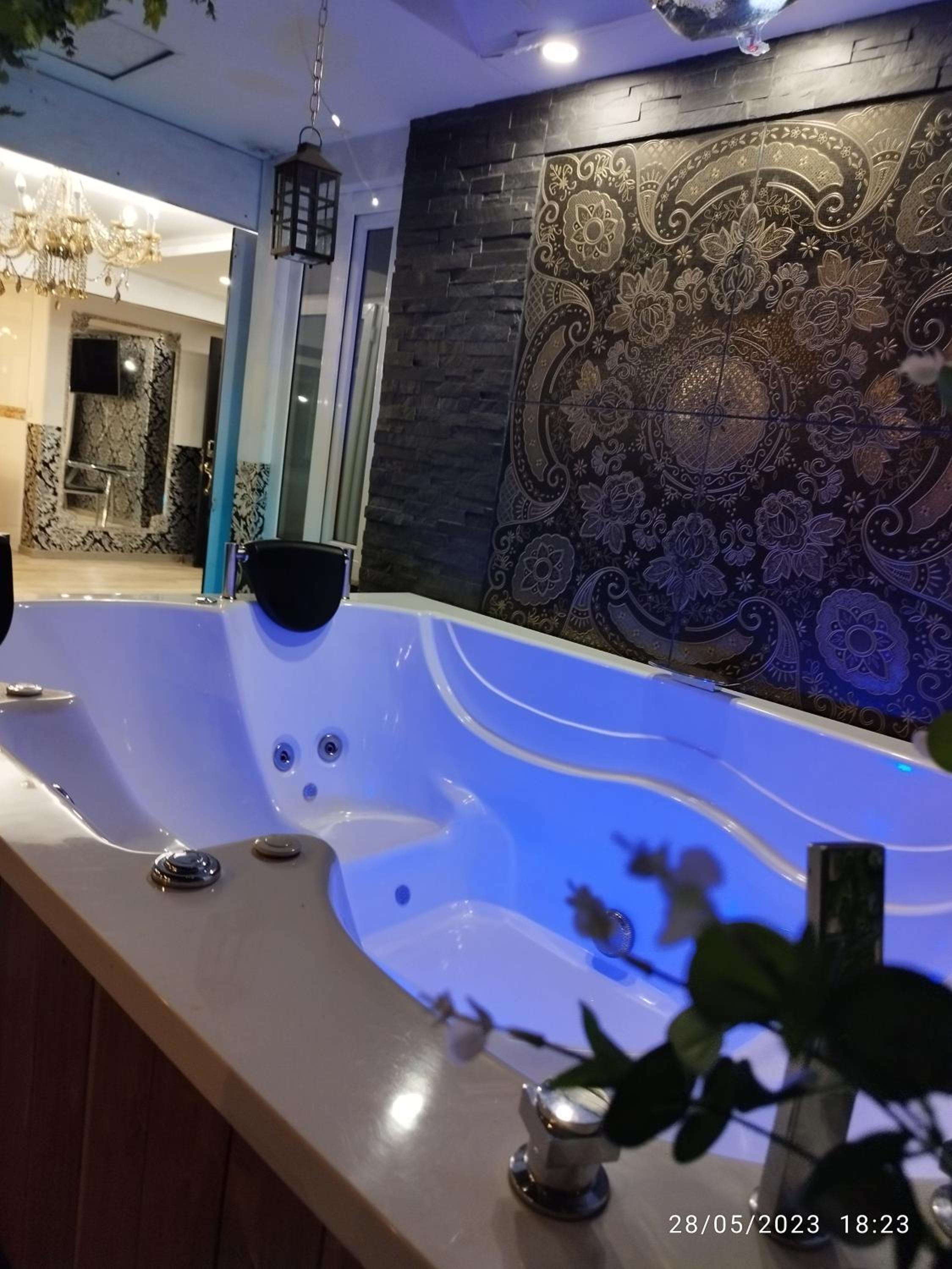 Apartamento Penthouse con Jacuzzi y Chimenea