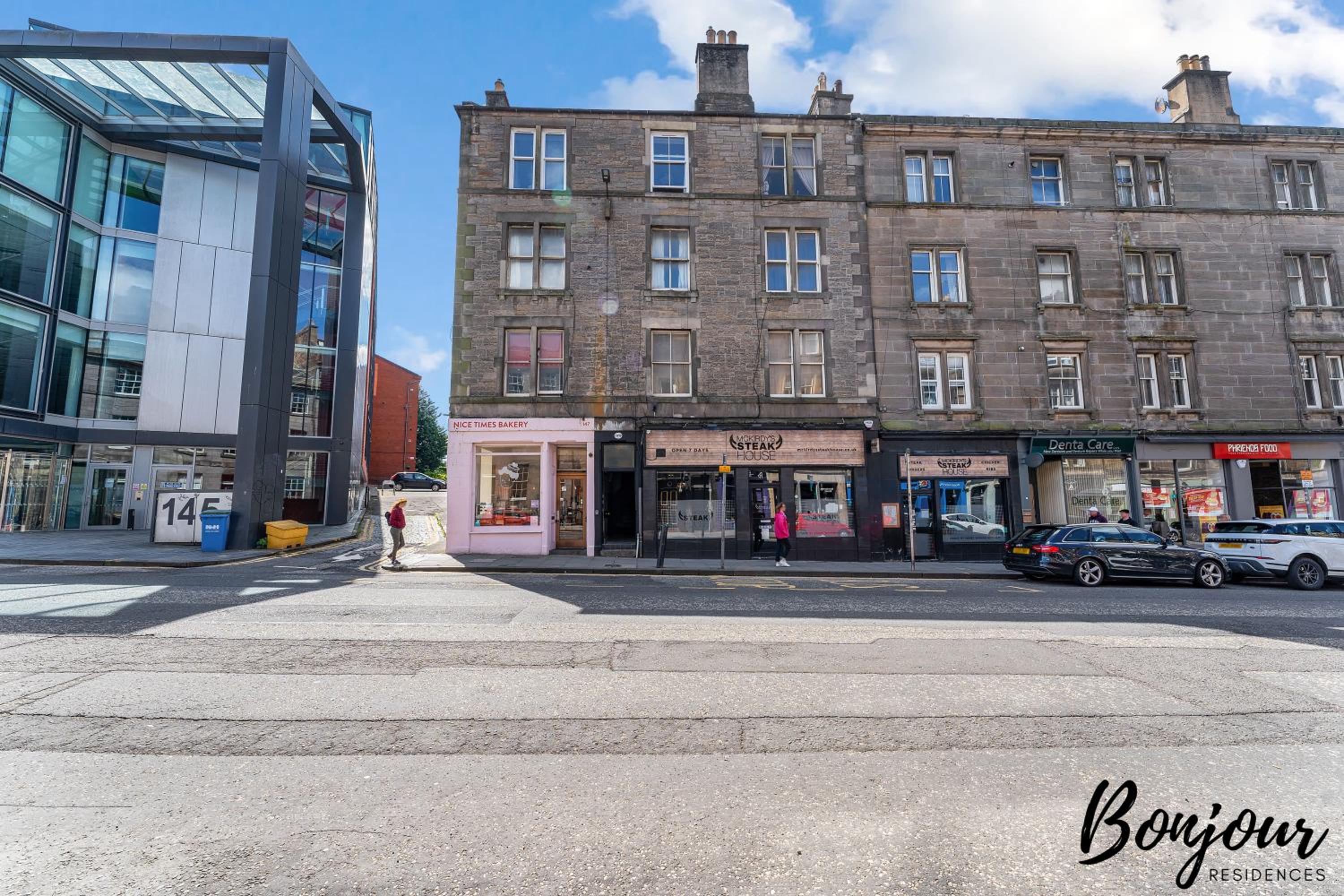 Central, Cozy 2BR-1BA in Haymarket by Bonjour Residences Edinburgh view 2