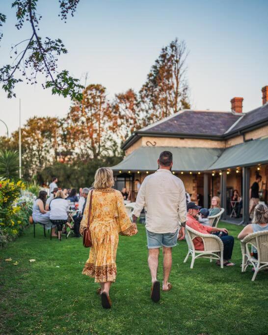 Reef House: Pool • Beachfront • Near Wineries