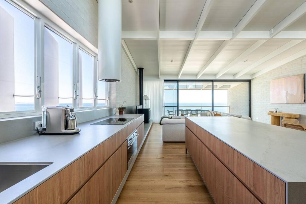 Reef House: Pool • Beachfront • Near Wineries