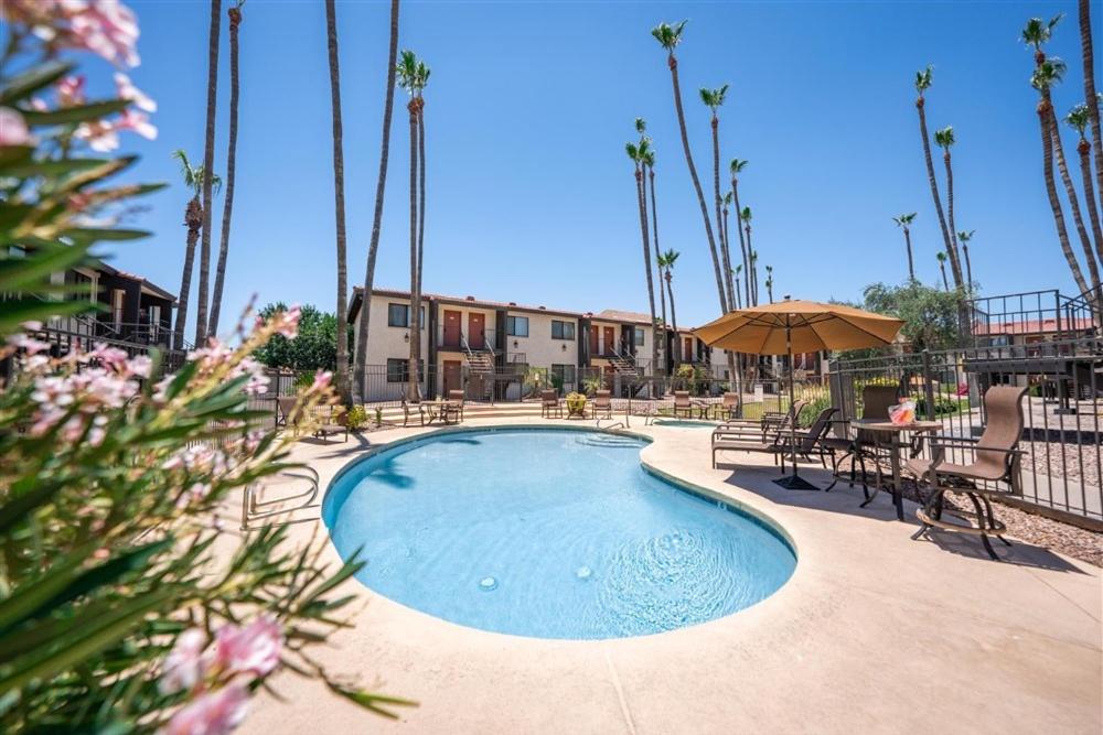 234 Fully Furnished 1BR Suite-Outdoor Pool - Property Image 11