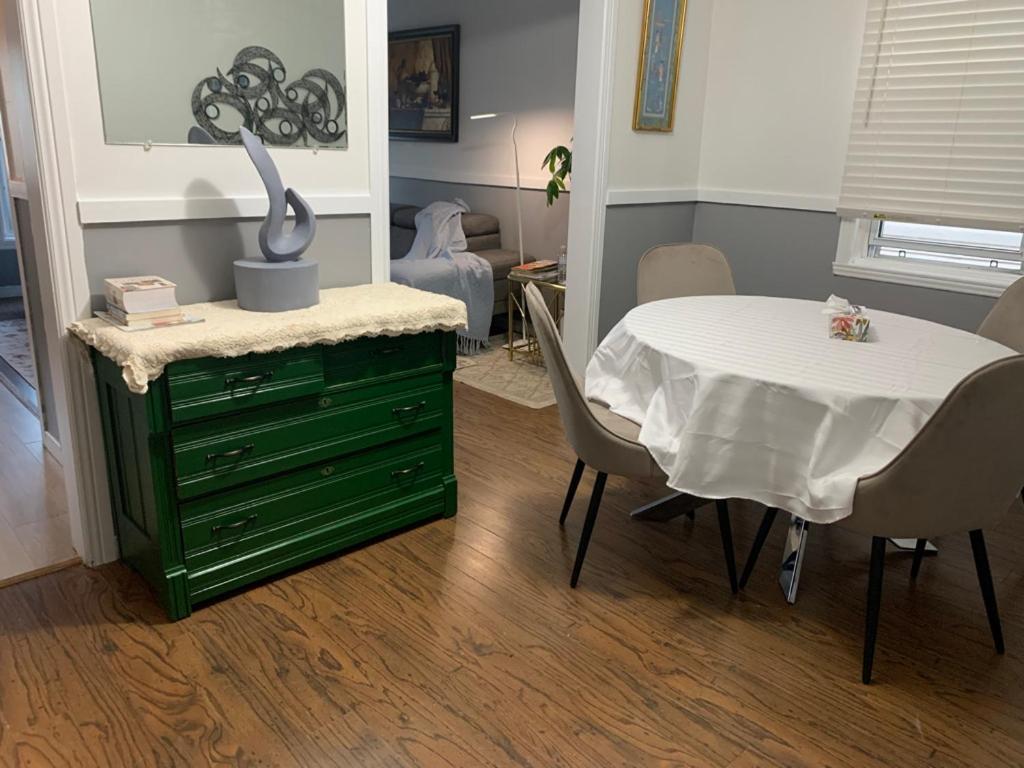 Cornwall Vacations - Entire 2-bedroom bungalow - Property Image 1