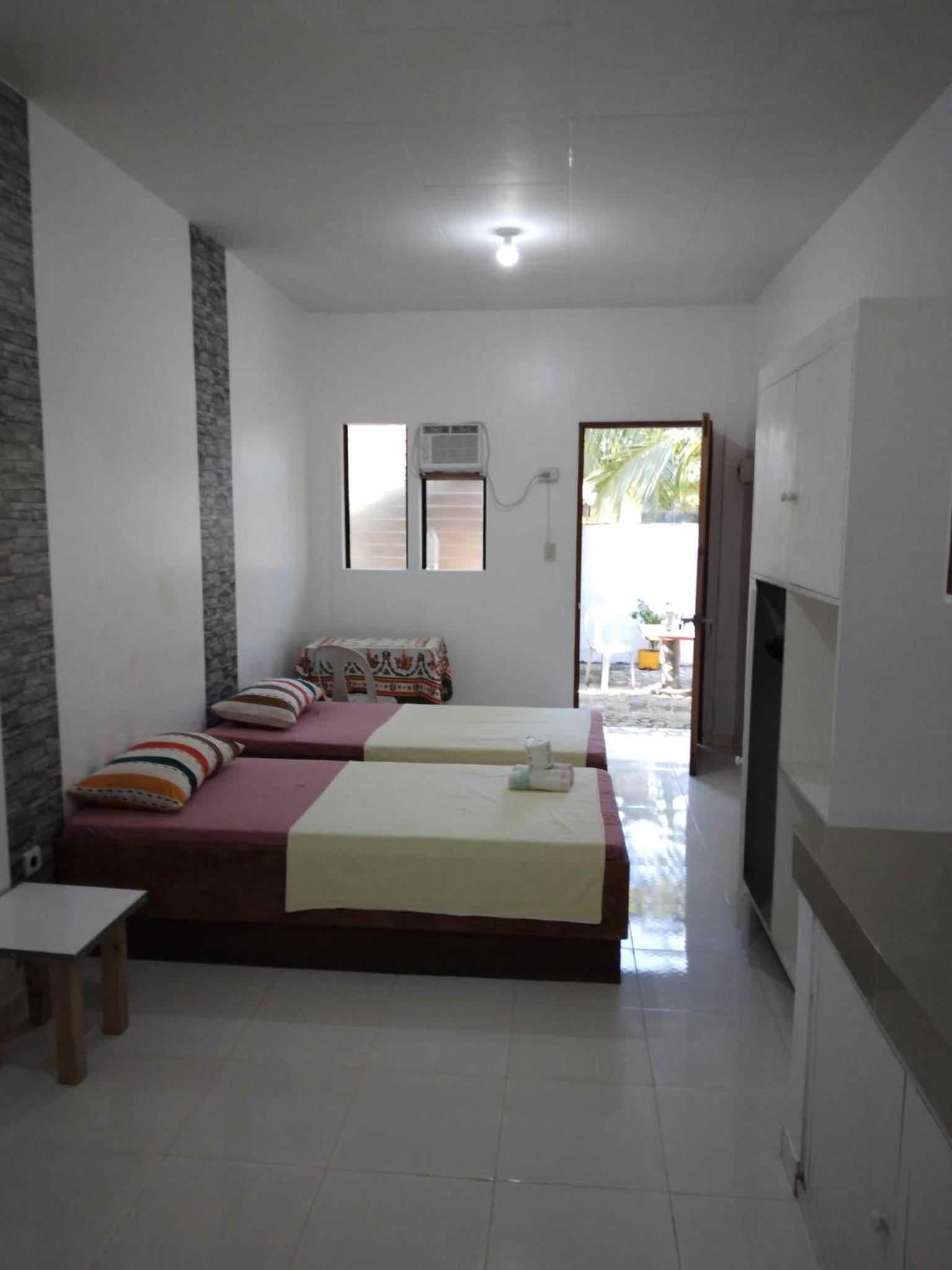 Linden Apartment