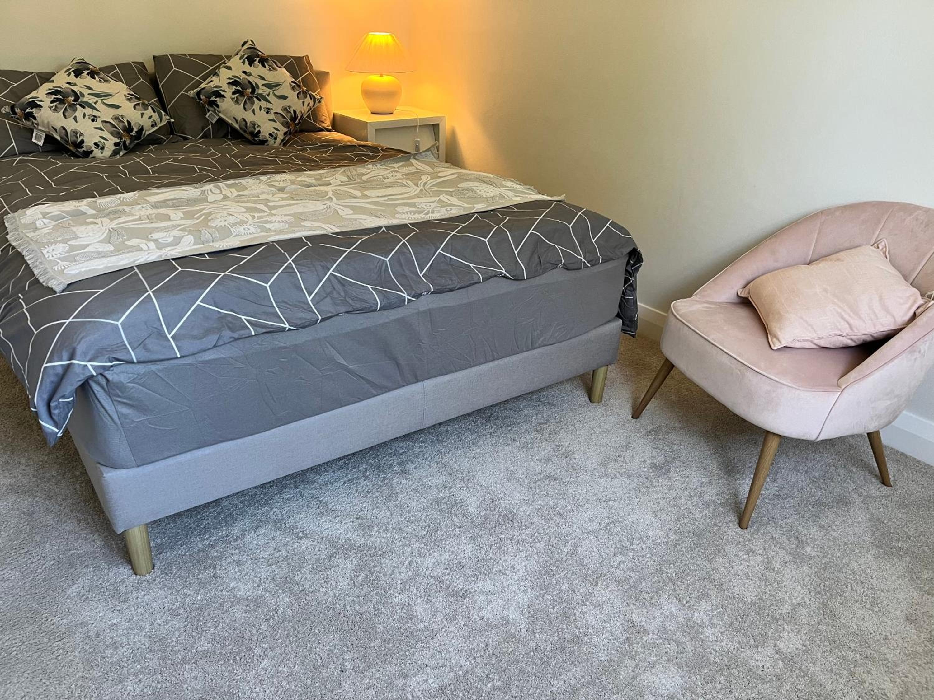 Small Room B of South Bay Beach and AirPort