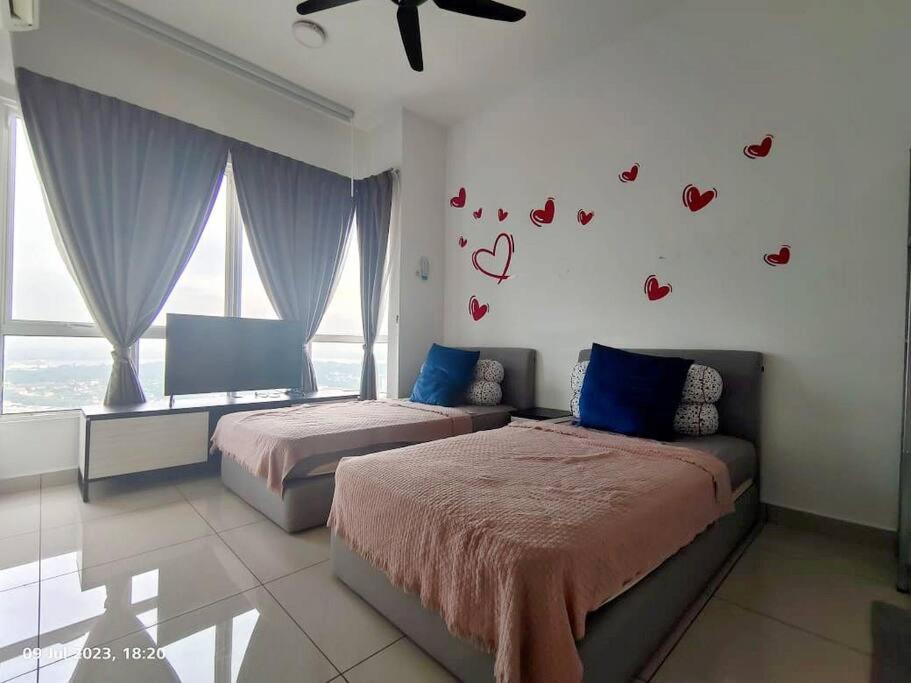 JB Town 3BR 6Pax Wifi Parking