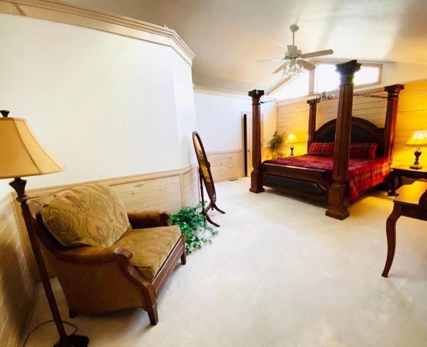 The Luxury Suite at Bear Mountain view 4
