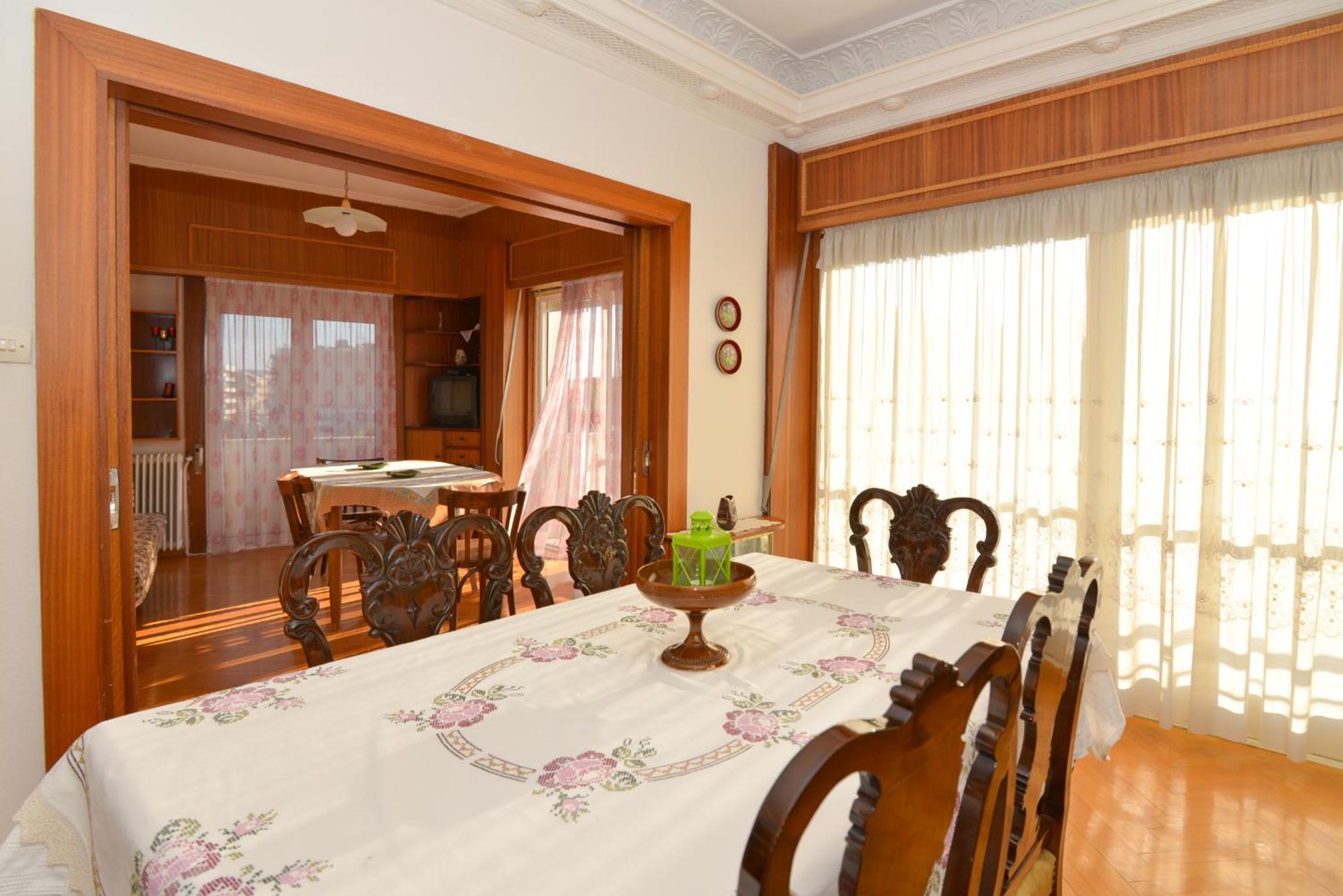Mytilini central apt 5 min walk from port, shops view 4