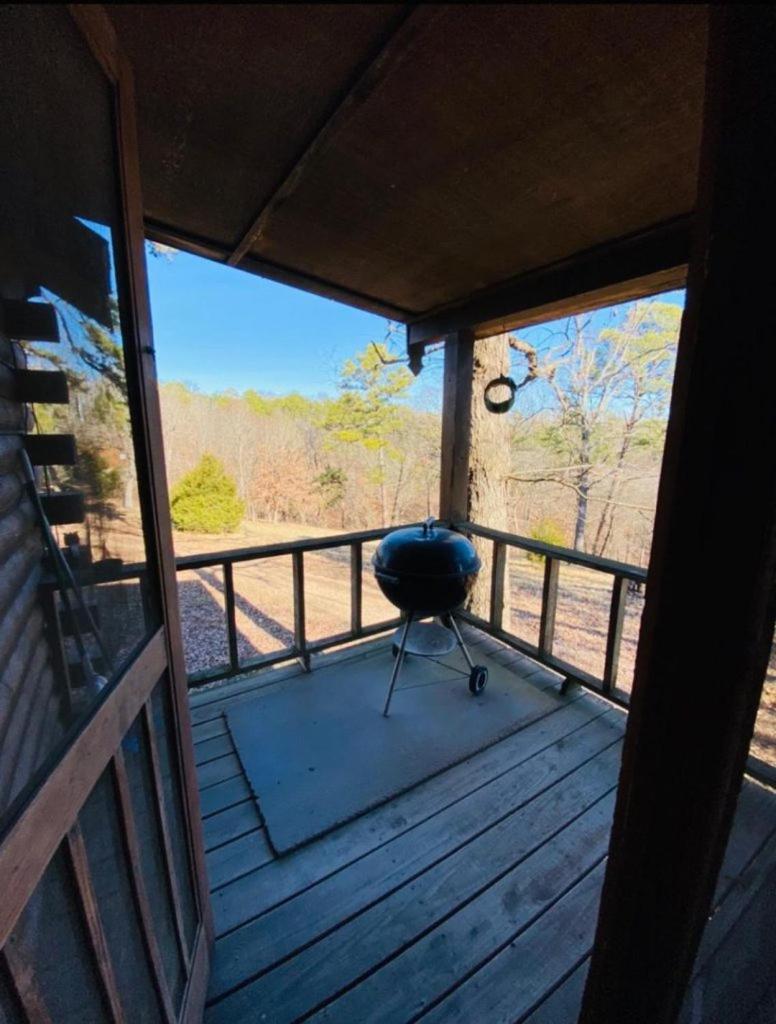 Cozy Cabin at Bear Mountain Log Cabins