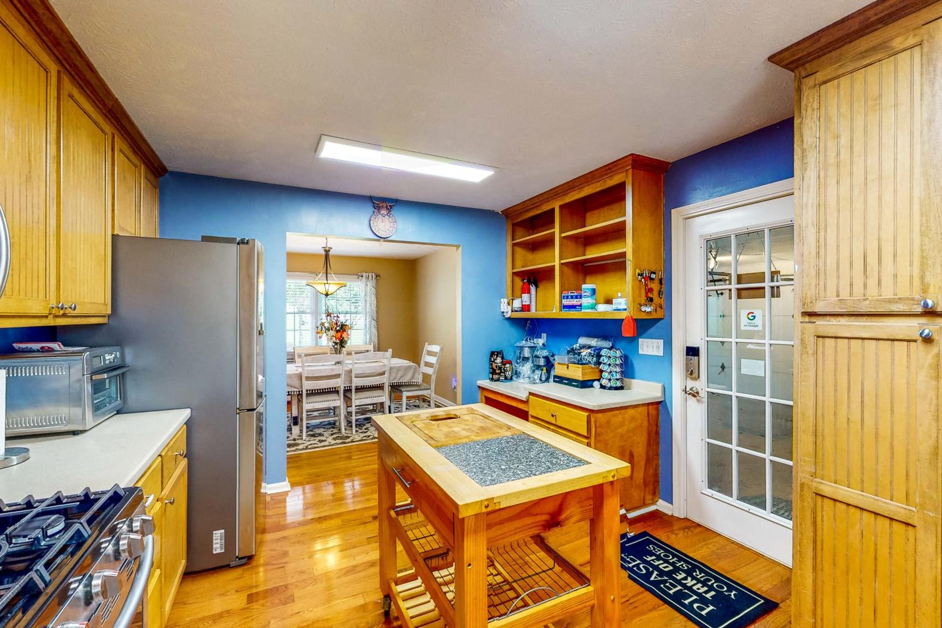 Danielsville Home on Sprawling Acreage with Views!
