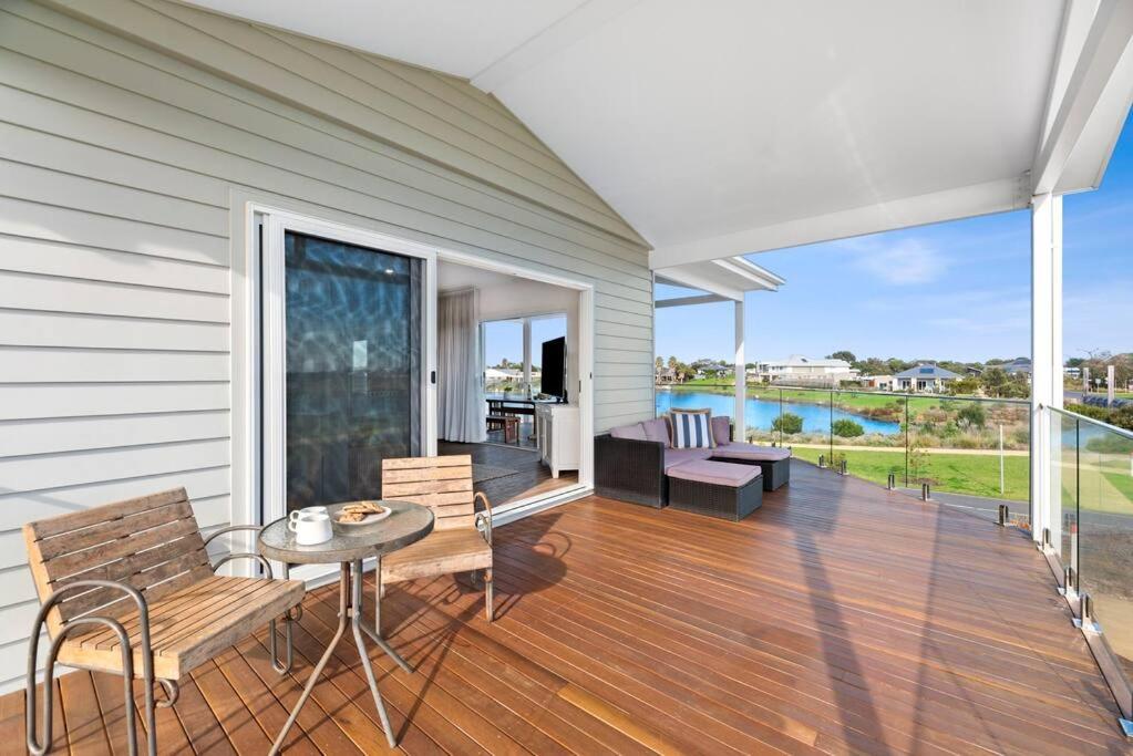 The Point- Views, Luxury, Brand new, Sleeps 10, Wineries, Golf, Adventure Park, Beaches