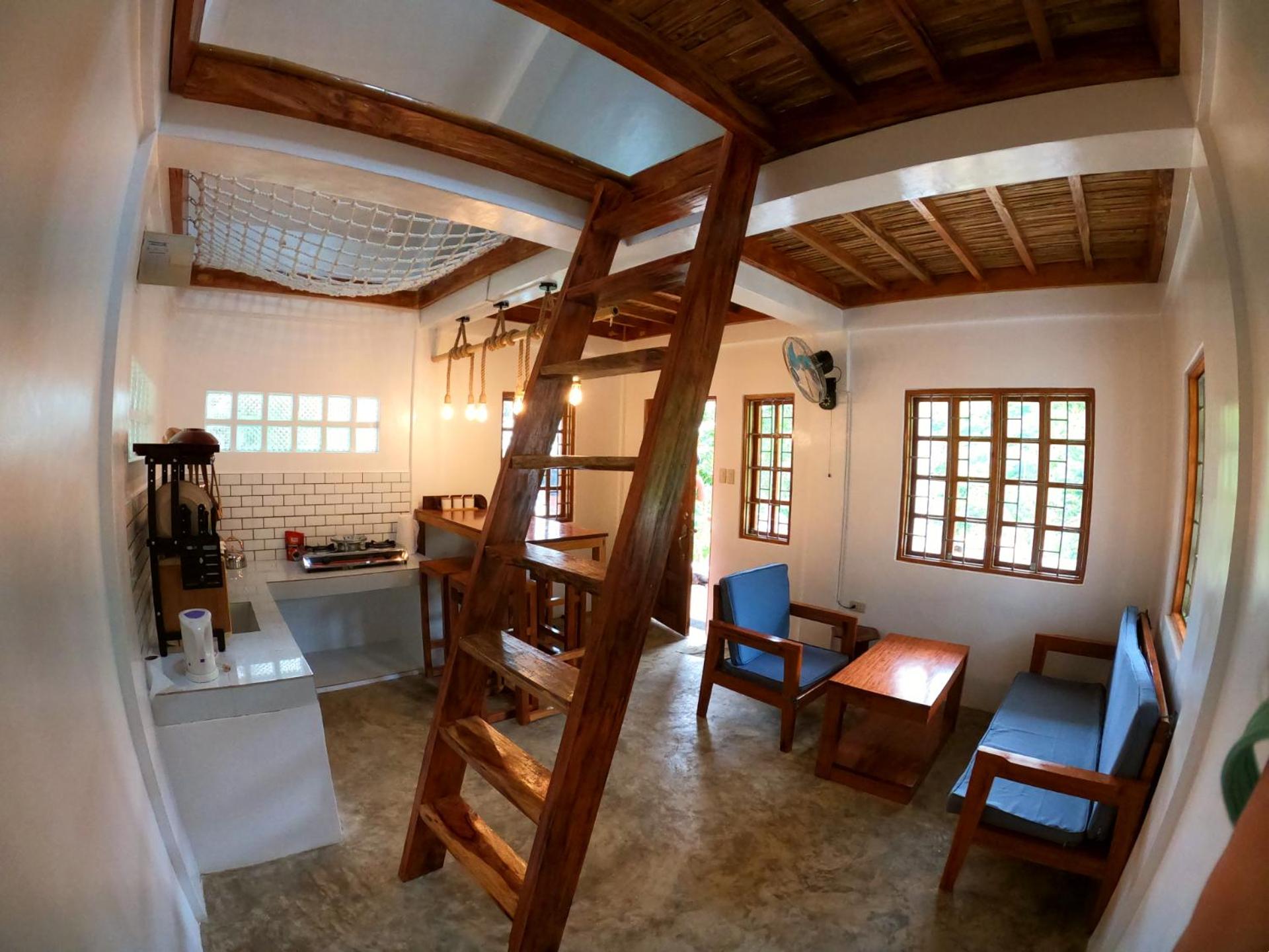 L'Astrolabe - Ocean View Tiny House view 3