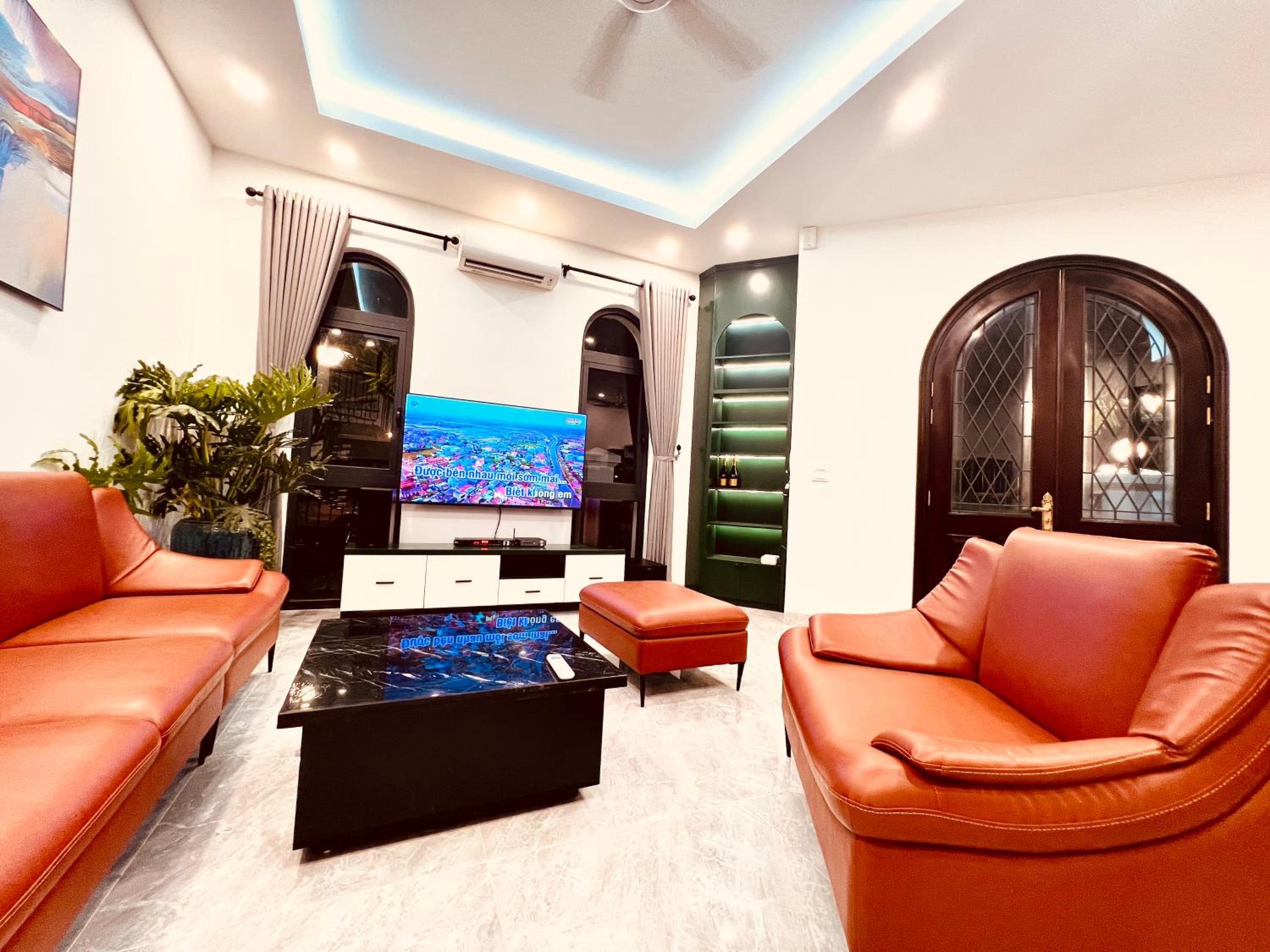 HungChu's Villa Vinhome Ocean Park